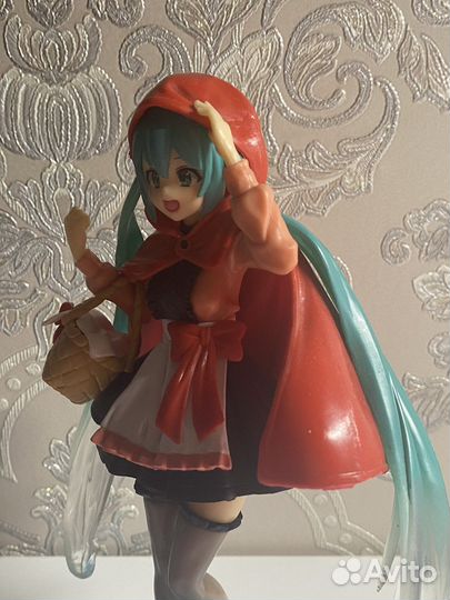 Фигурка хатсуне мику