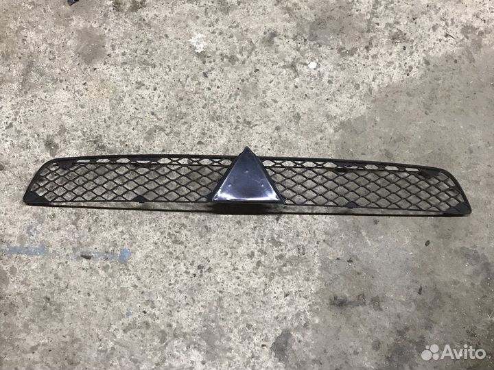 Решетка радиатора mitsubishi lancer 10