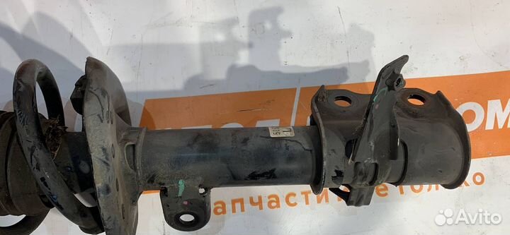 Стойка амортизатора передняя левая Honda CR-V 4