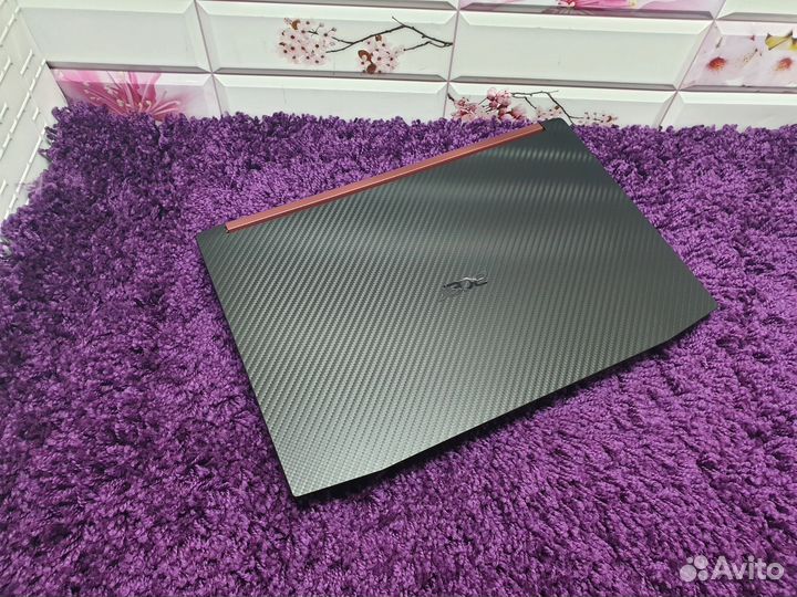 Acer nitro full HD i5 8 GeForce GTX1050 4gb