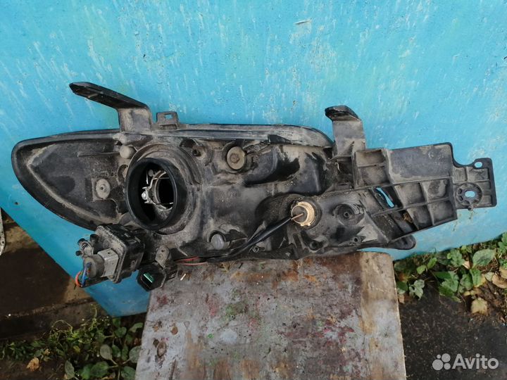 Фары для мицубиси аутлендер