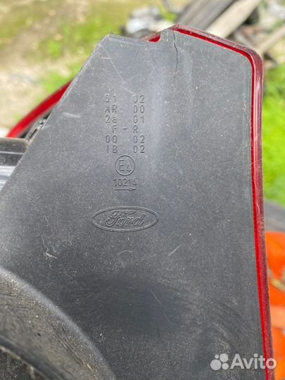 Фонарь задний ford focus 2