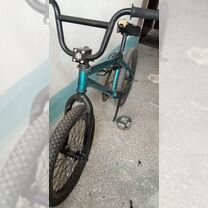 Трюковой велосипед BMX