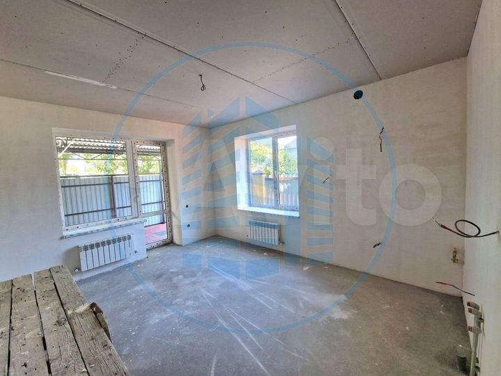 Таунхаус 184 м² на участке 1,5 сот.