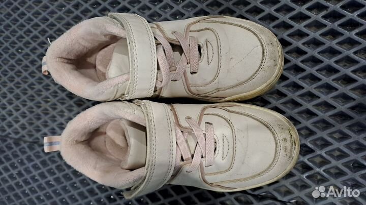 Кроссовки демисезонные