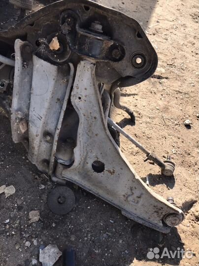 Рычаги mitsubishi galant 8 левый/правый