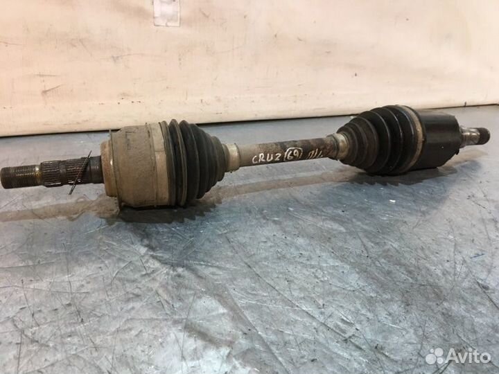 Привод, полуось передний левый Chevrolet Cruze