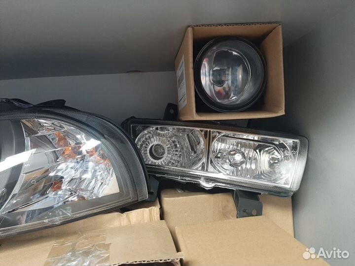 Фара противотуманная Geely Emgrand 1067001221