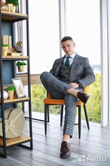 Костюм мужской