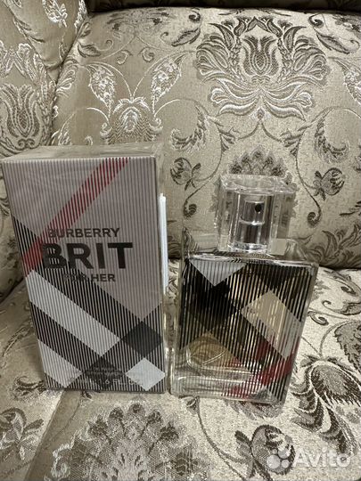 Оригинал Burberry Brit