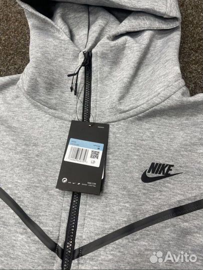 Nike Tech Fleece zip hoodie