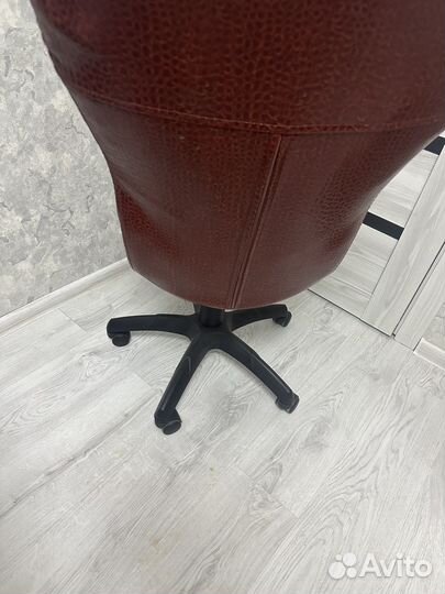 Компьютерное кресло