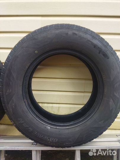 Toyo Observe Van 205/75 R16C 110