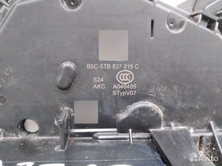 Замок двери передней левой Volkswagen Tiguan 2017