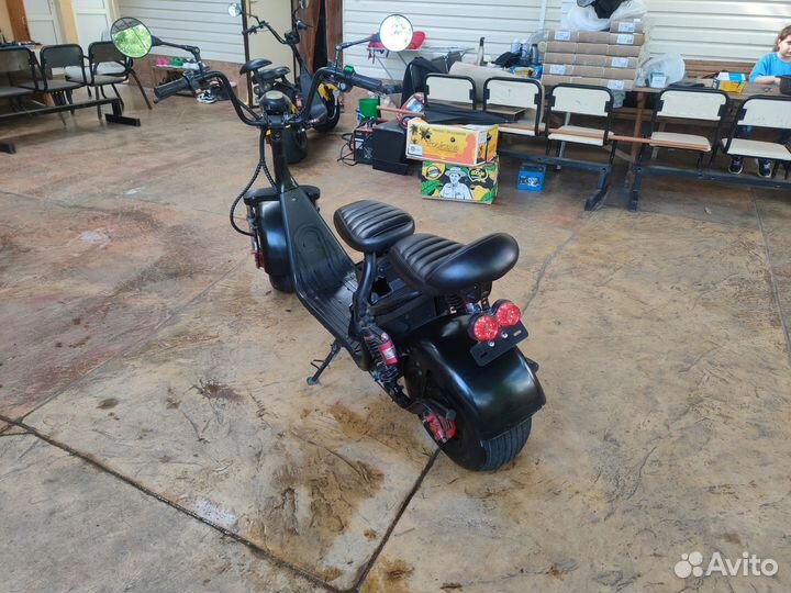 Трайк, семейка, рикша, байк, электроскутер