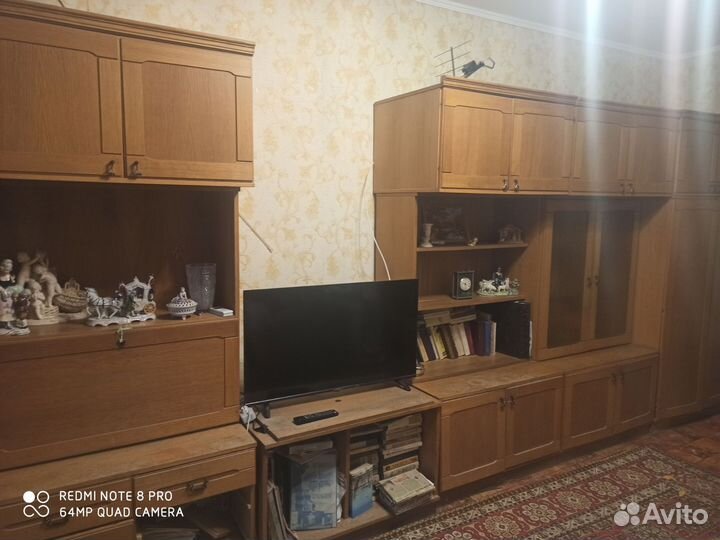 Стенка в гостиную