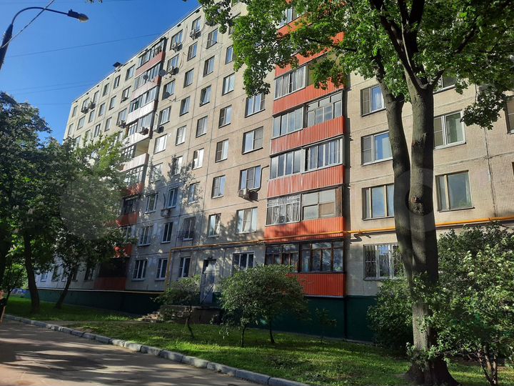 Доля в квартире-студии, 11 м², 1/9 эт.