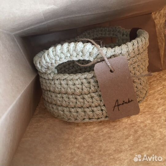 Вязаные корзинки ручной работы