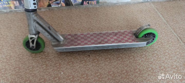 Трюковой самокат