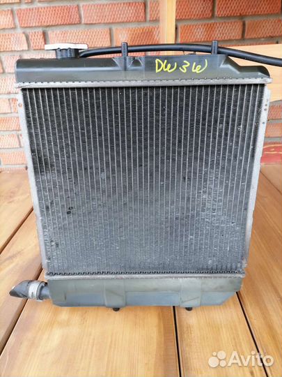 Радиатор в сборе основной mazda Demio DW3W, мкп