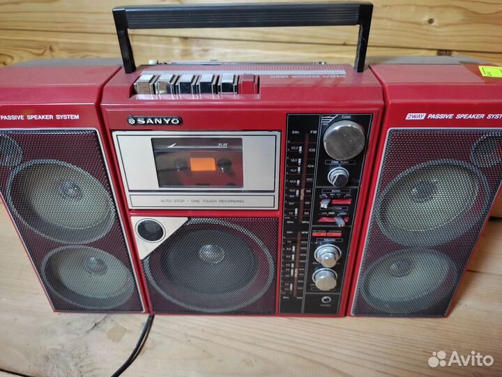 Магнитола Sanyo M9819