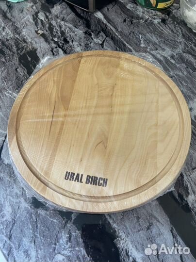 Разделочная деревянная доска круглая