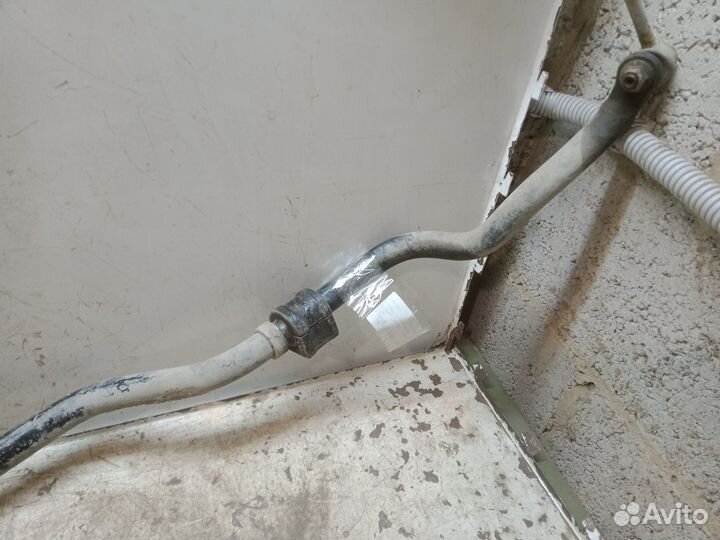 Стабилизатор передней подвески Chevrolet Captiva