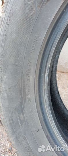 Goodyear EfficientGrip 225/65 R17