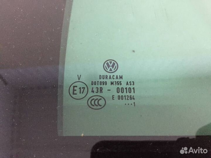 Стекло двери задней правой форточка Volkswagen Tig