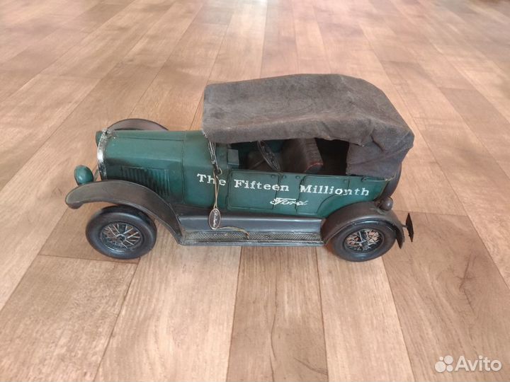 Модель автомобиля 