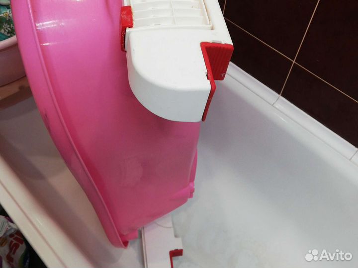 Ванночка для купания с горкой