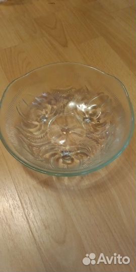 Блюдо Стекло