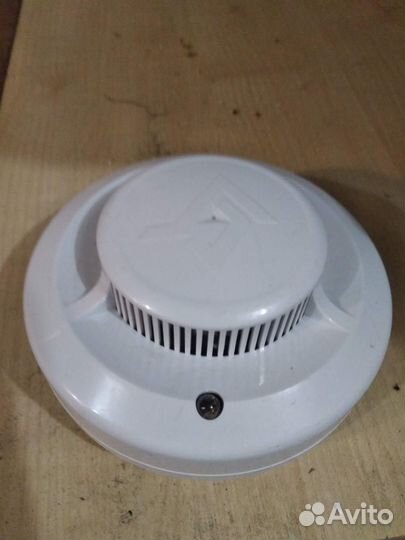 Извещатель пожарный Rubezh ип 212-142