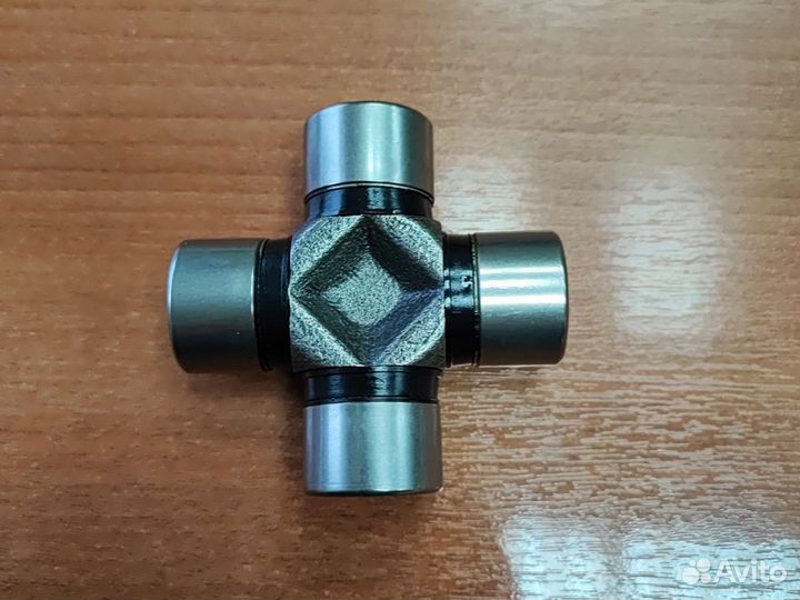Крестовина карданного вала mercedes sprinter