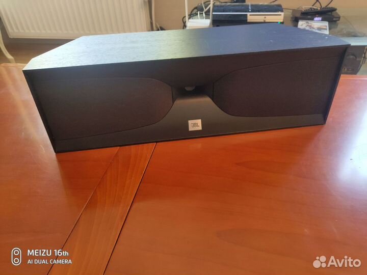 Домашний кинотеатр ресиверyamaha RXV и колонки JBL