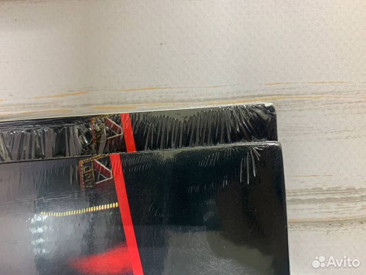 Queen - Greatest Hits Vol. 1 (цветной)