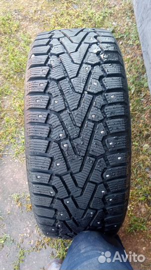 Pirelli Ice Zero 225/45 R18 95H