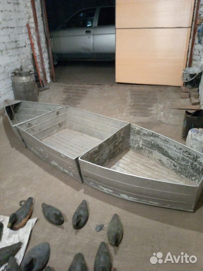 Алюминиевая лодка