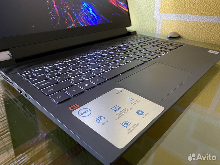 Dell G15 Gaming / Core i7-10870H / RTX 3050Ti