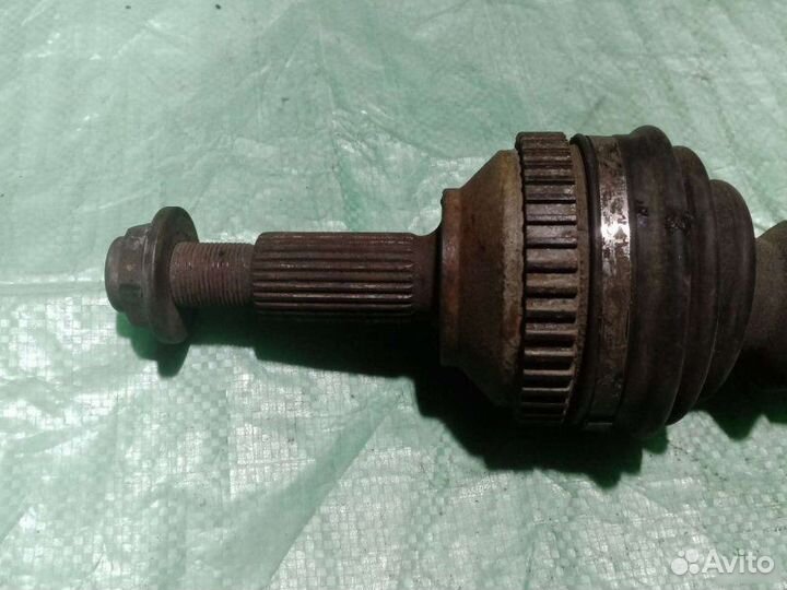 Полуось правый Ford Mondeo 1