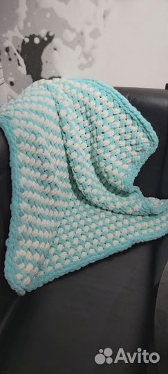 Плед детский вязаный ручная работа