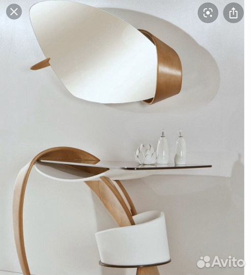 Зеркало настенное