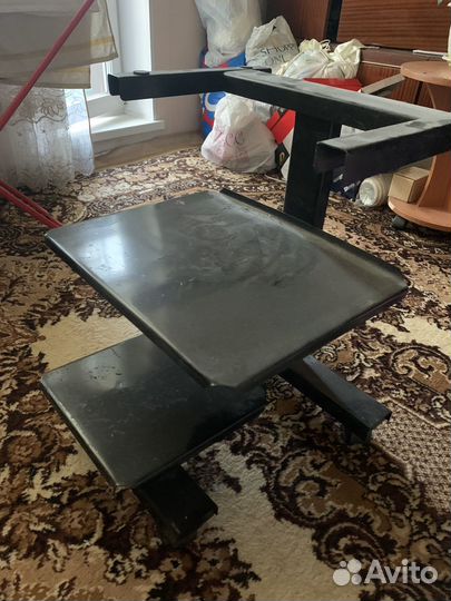 Столик под телевизор бу
