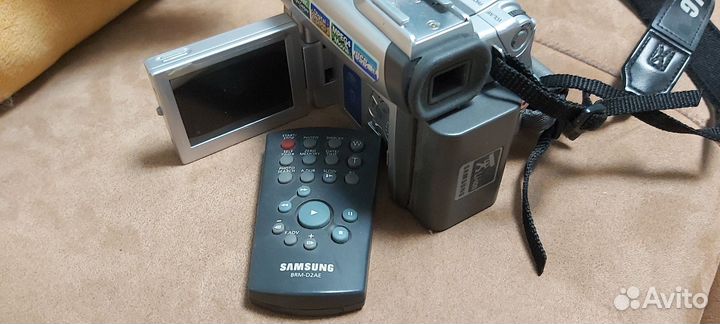 Видеокамера samsung