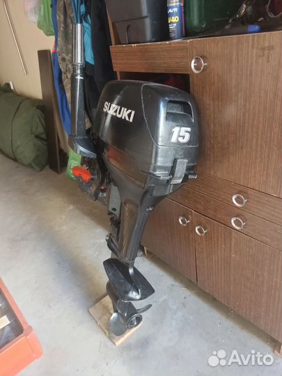 Лодочный мотор Suzuki 15