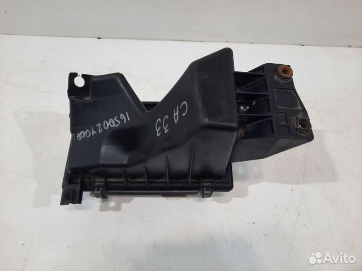 Корпус воздушного фильтра передний Nissan Maxima