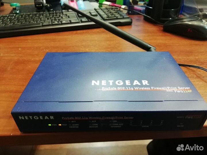 Wi-Fi роутер netgear FWG114P