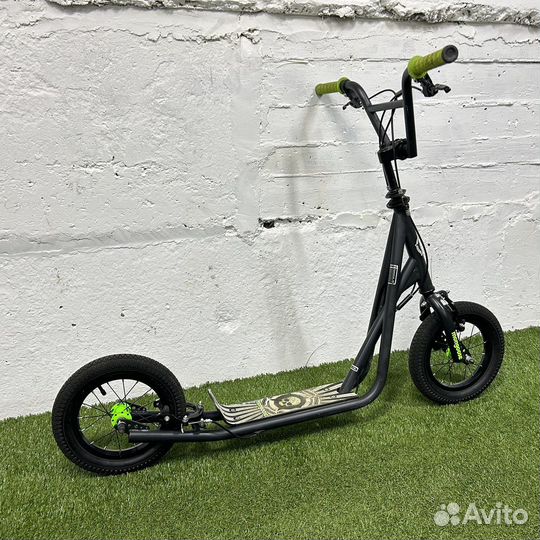 Экстрим внедорожный самокат mongoose