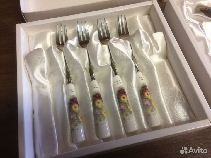 2 Набора - чайные ложечки и вилки (Корея)