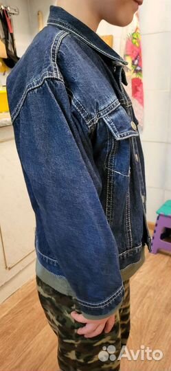 Джинсовая куртка